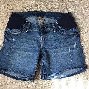 Indigo Blue maternity denim jean shorts size small
